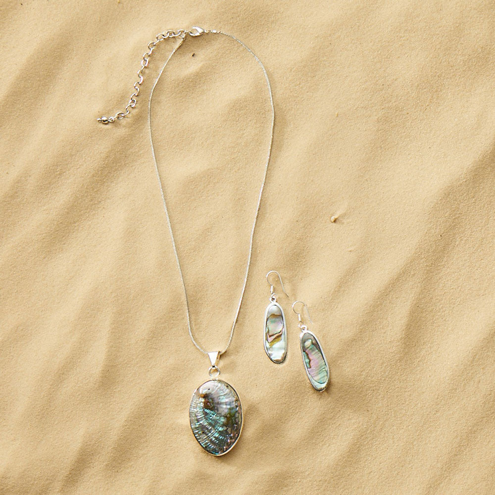 Costa Shell Necklace