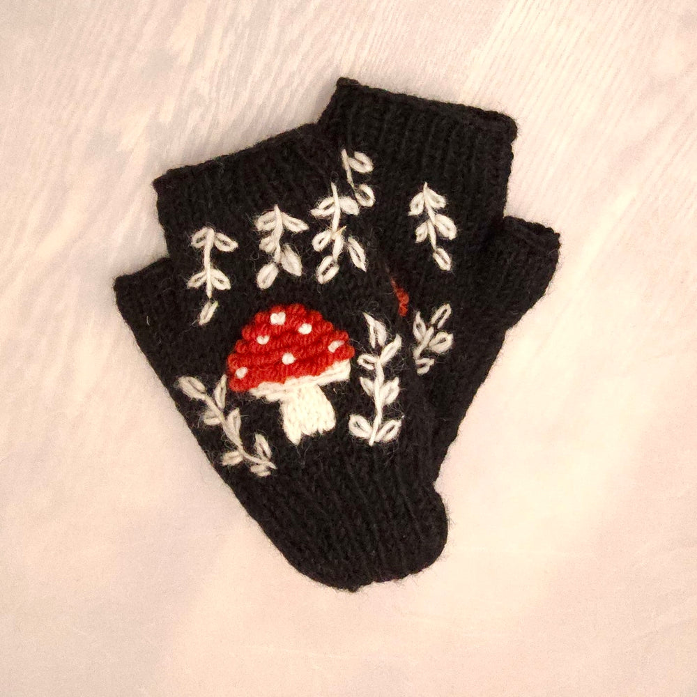 Mushroom Fingerless Gloves