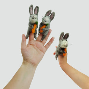 Simple Bunny Finger Puppets