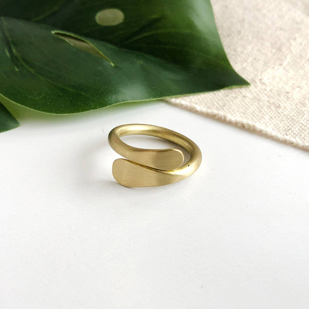 Overlap Ring – Shop Kizuri