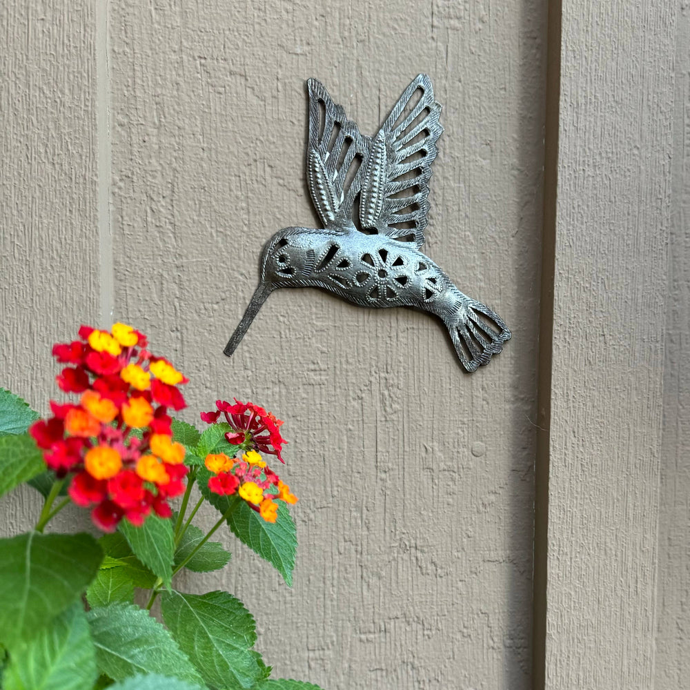 Small Metal Hummingbirds