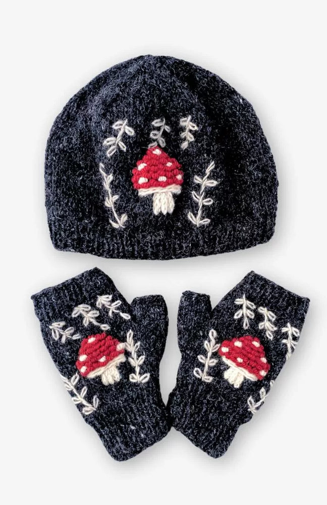 Mushroom Fingerless Gloves