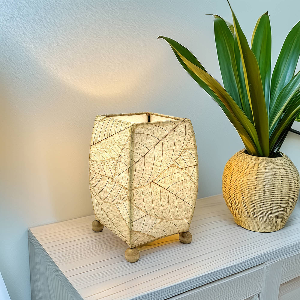 Square Cocoa Leaf Lamp