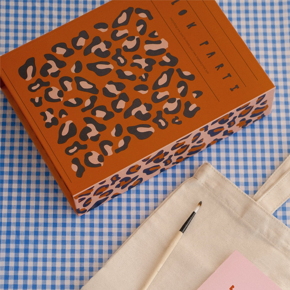 Blok Parti Tote Kits