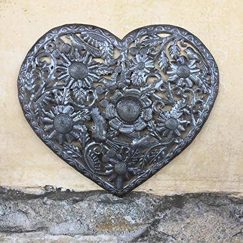 
                
                    Load image into Gallery viewer, Haitian Metal Heart
                
            