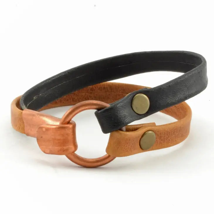 
                
                    Load image into Gallery viewer, Copper + Leather Bracelet
                
            
