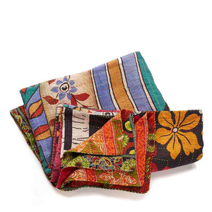 
                
                    Load image into Gallery viewer, Twin Size Kantha Bedcover
                
            