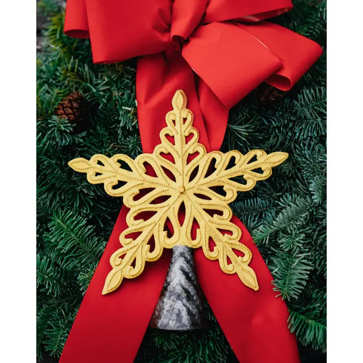 
                
                    Load image into Gallery viewer, Gold Star Tree Topper
                
            