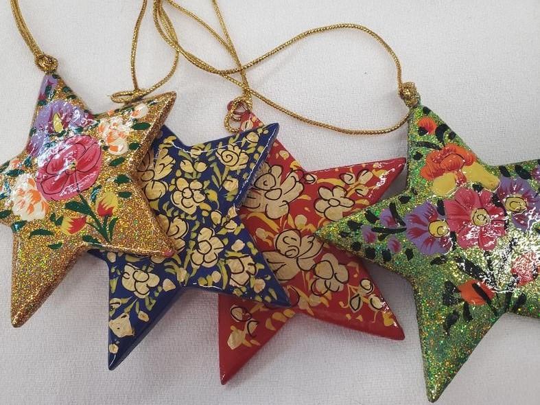 
                
                    Load image into Gallery viewer, Paper Mache Star Ornament
                
            
