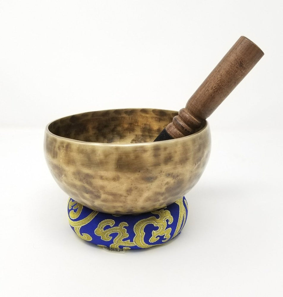 
                
                    Load image into Gallery viewer, 6&amp;quot; Singing Bowl
                
            